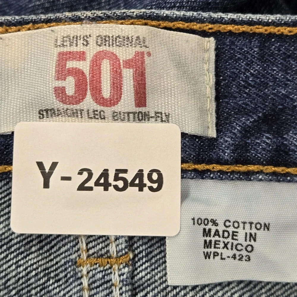 Levi's 501 Men Jeans 38X32 Blue Denim Original Fit Straight Leg Button Fly Y2K‎